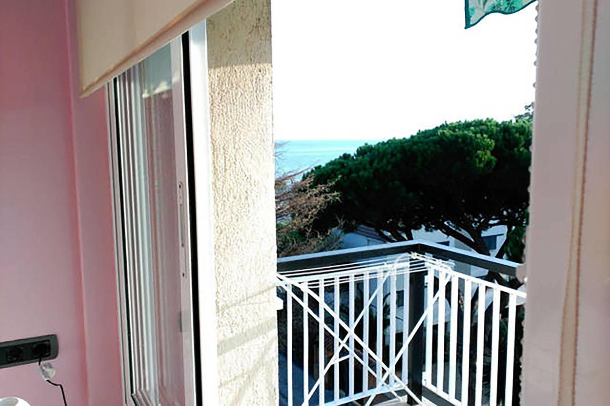 Apartment Llavaneres I Sant Andreu de Llavaneres Εξωτερικό φωτογραφία