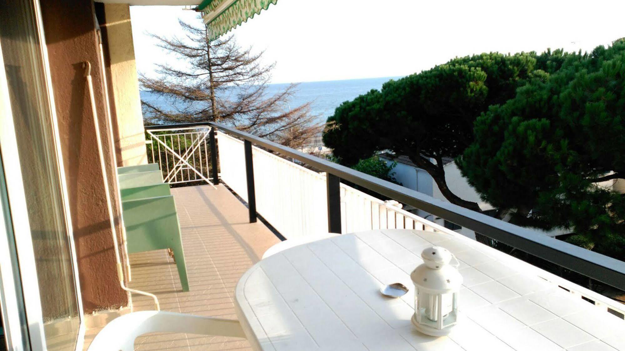 Apartment Llavaneres I Sant Andreu de Llavaneres Εξωτερικό φωτογραφία